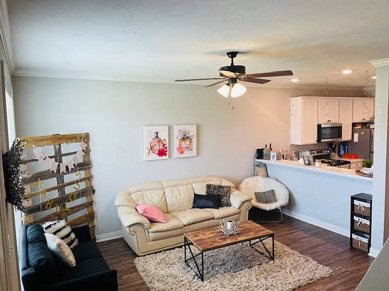 7001 Canter Ct — Photo 10