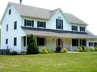 4 Kings Ct, Columbus, NJ 08022