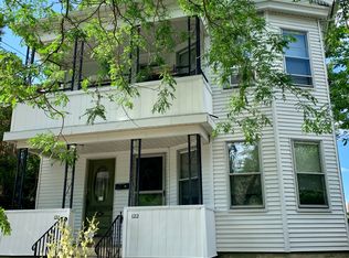 120 10th St, Providence, RI 02906