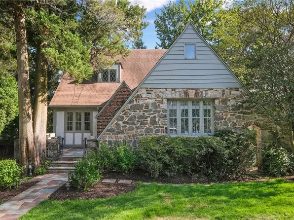 11 Maple Hill Drive, Larchmont, NY 10538