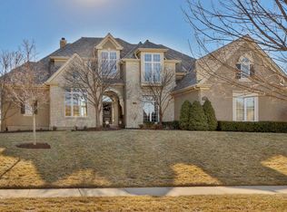 13841 Horton Dr, Overland Park, KS 66223