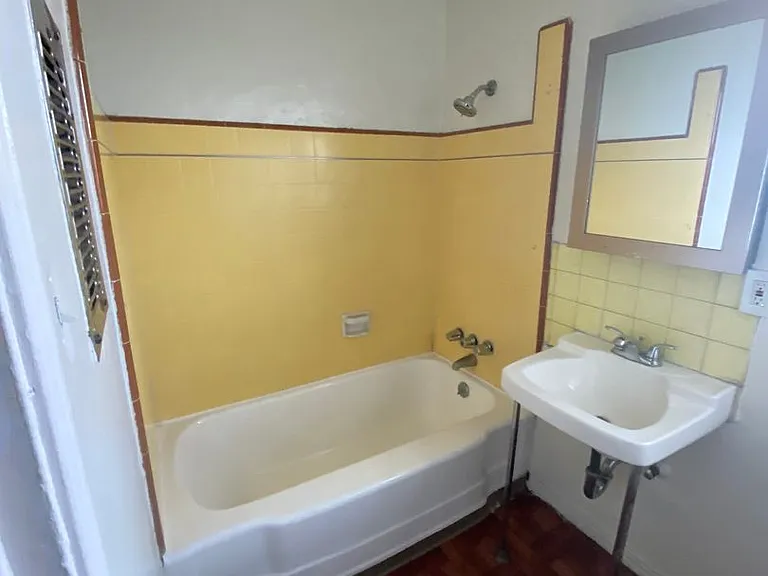 2315 Terrace Way — Photo 10