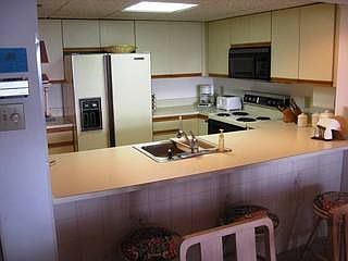 2nd image of 501 E Raleigh Ave #U502-502