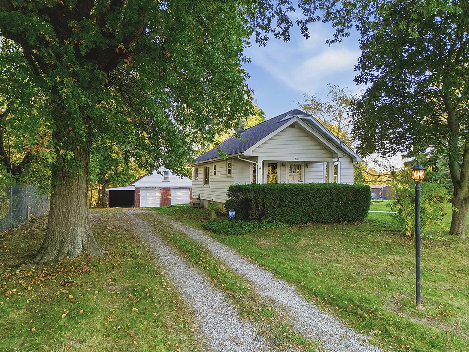 581 Killian Rd