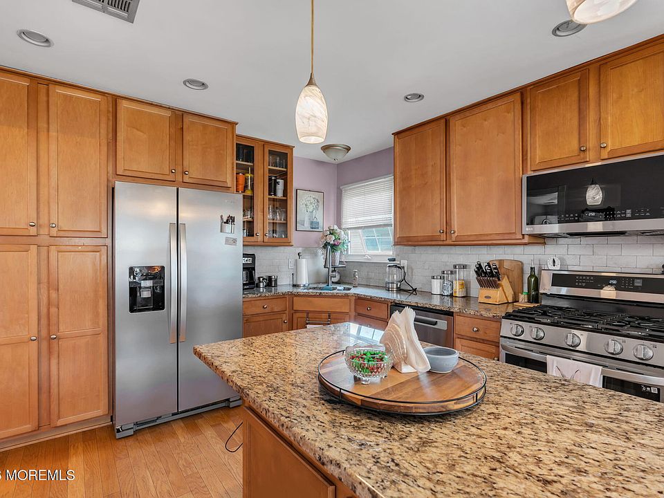 1st image of 2735 Meadow Lake Drive