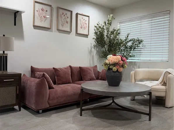 12662 Falcon Ln, Garden Grove, CA 92840