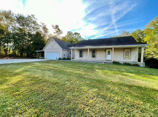 16170 Duck Creek Rd, Laurel, IN 47024