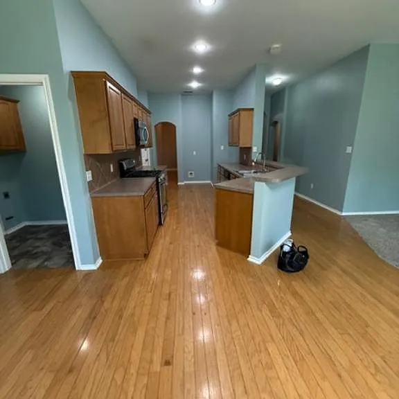 625 Winding Brook Ln — Photo 4