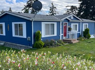 838 Nettle Rd, Greenbank, WA 98253