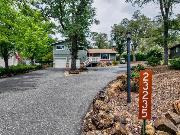 23235 Broadmoor Ct, Auburn, CA 95602