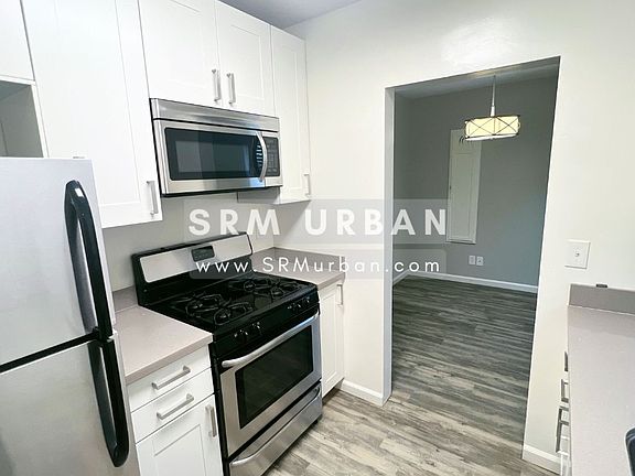 3rd image of 4410 Boundary St