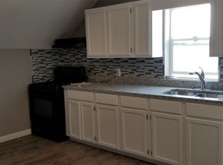 95 Stewart St APT 3, Fall River, MA 02720