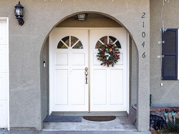 4th image of 21046 Runnymede St