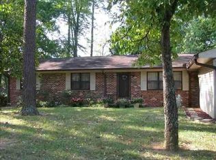 445 Mohawk Dr NW, Cleveland, TN 37312