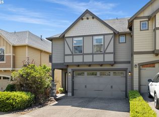 13448 SE Autumnwood Ln, Happy Valley, OR 97086