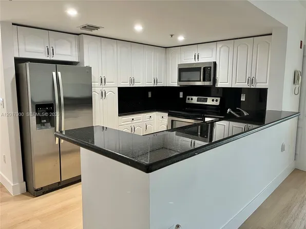 120 S Douglas Rd APT 306, Miami, FL 33134
