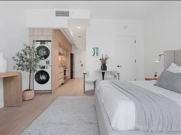 33 4th Street image 1 of 9