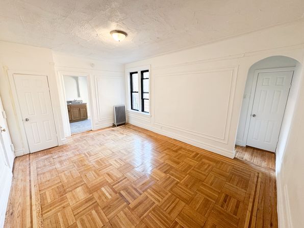 2676 Grand Concourse #4A12