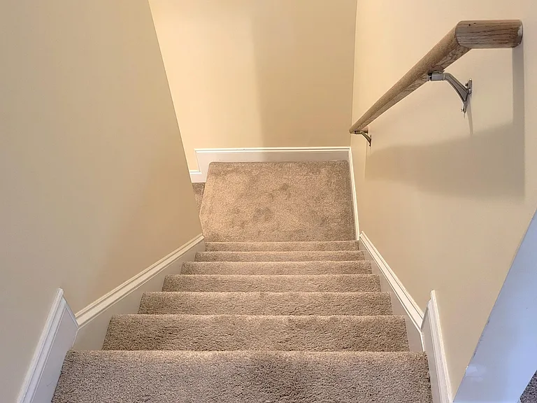140 Wheeling Dr — Photo 43