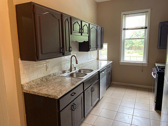 2nd image of 1841 S 10th St #2F