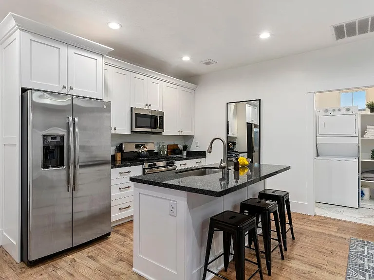 10901 S Paddle Board Way — Photo 3