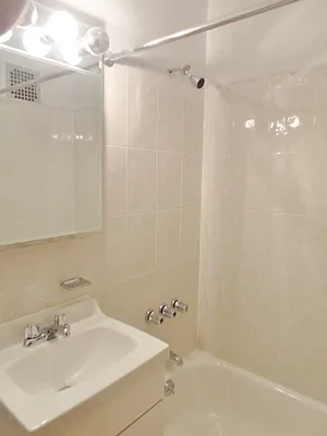 Rented by City Connections Realty | media 12