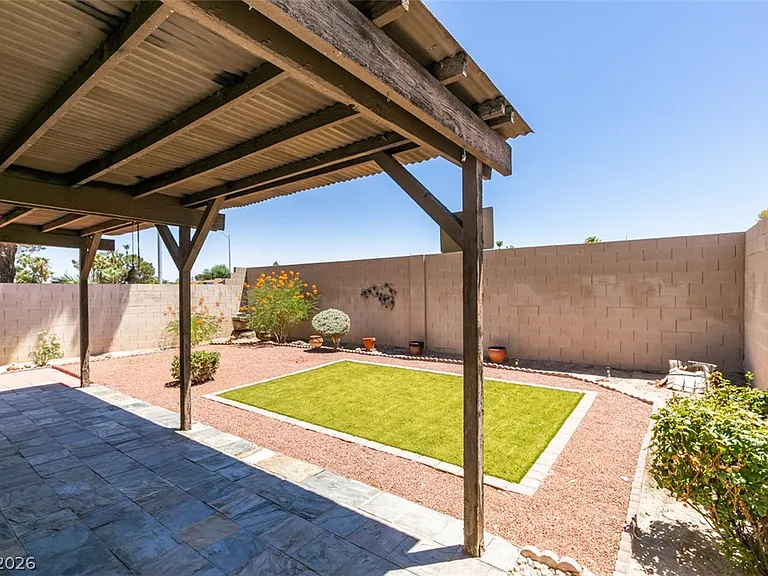 2587 Swan Ln — Photo 29
