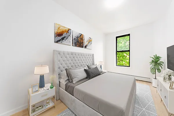 Rented by Avenues Real Estate | media 13