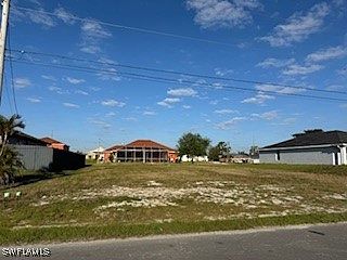 1st image of 1318 NE 1st Ave
