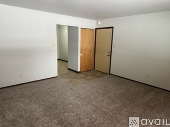 5th image of 13327 Woodmar Pl APT 2
