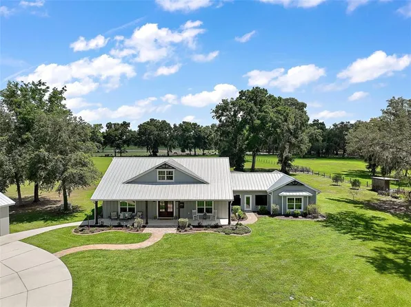 40600 Le Grande St, Umatilla, FL 32784