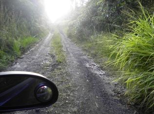 Pilo St, Mountain View, HI 96771