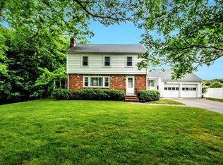 37 Poole St, Woburn, MA 01801