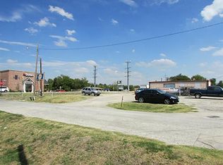 605 N Pine St, Roanoke, TX 76262