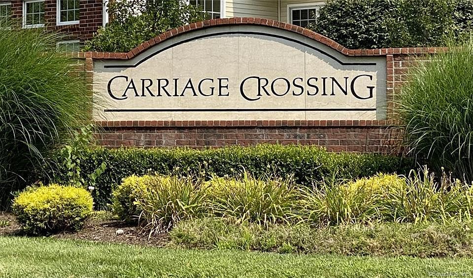 1st image of 169 Carriage Crossing Ln #169