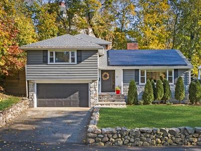51 Sheridan Rd, Swampscott, MA, 01907