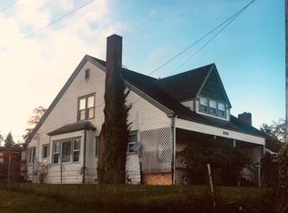 858 Fowler St, Raymond, WA 98577