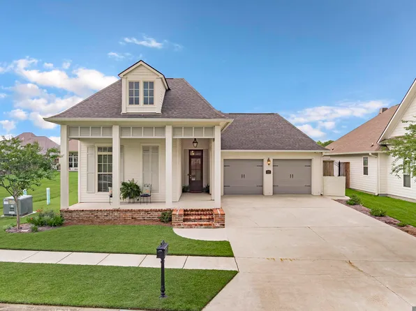 38182 Emery Ln, Prairieville, LA 70769