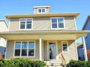 1435 Wild Iris St, Sun Prairie, WI
