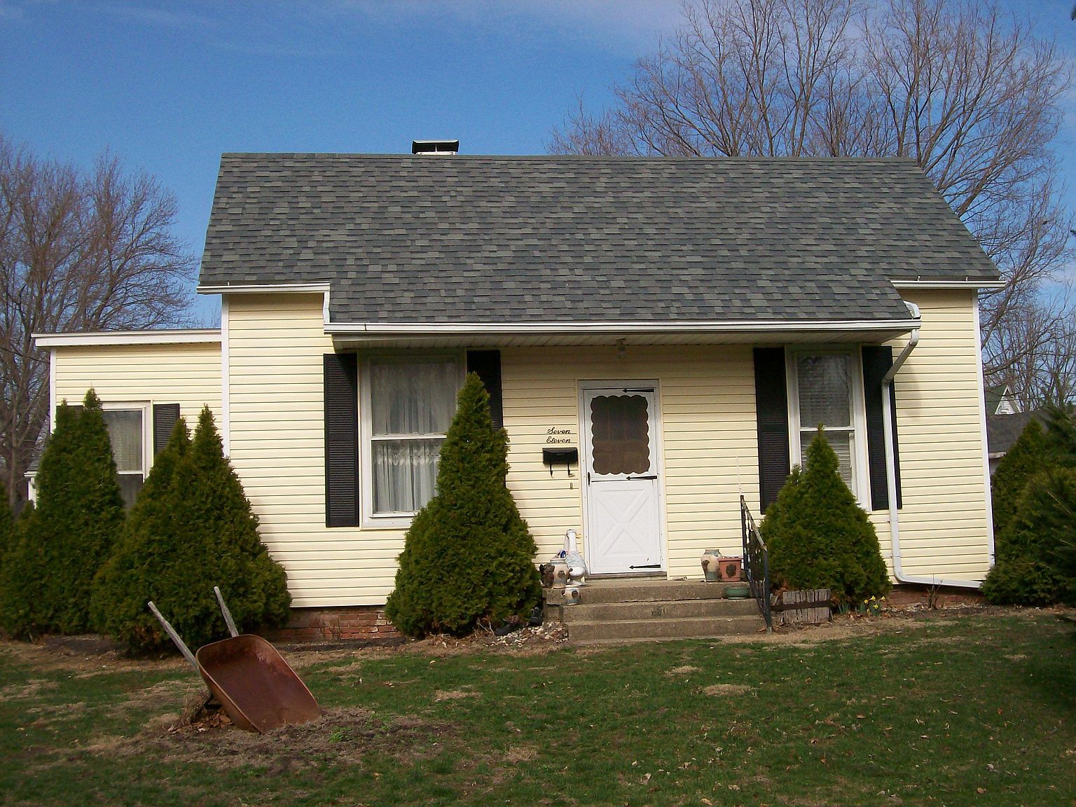 711 Perrysville Ave, Danville, IL 61832 Zillow