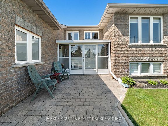 4th image of 2 Marni Ln