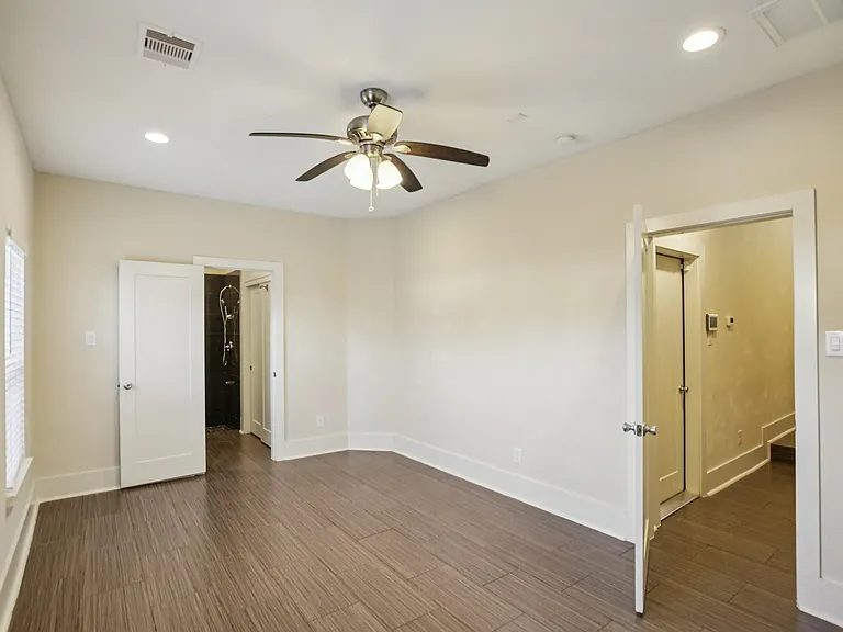 209 Burr St #C — Photo 20
