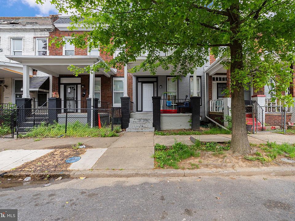 1st image of 2619 Robb St