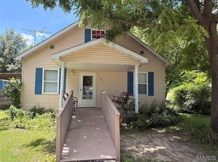 101 Mor St, Wilsonville, IL 62093