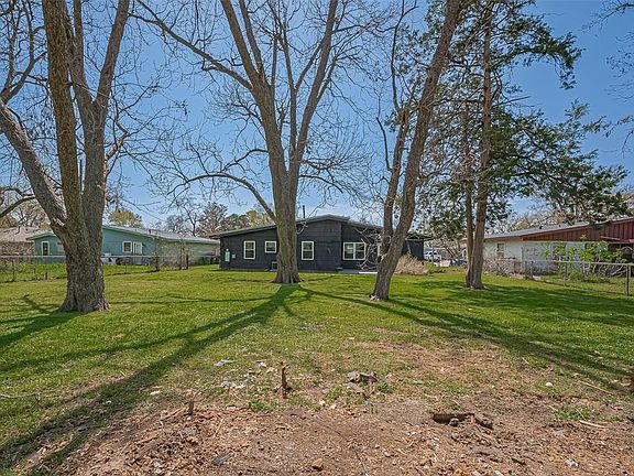 5th image of 6926 Cole Creek Dr