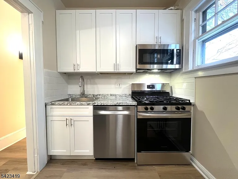 185 Broad St #1 — Photo 7