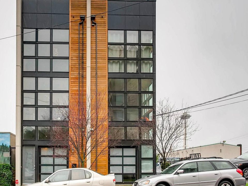 Aloha Lofts building