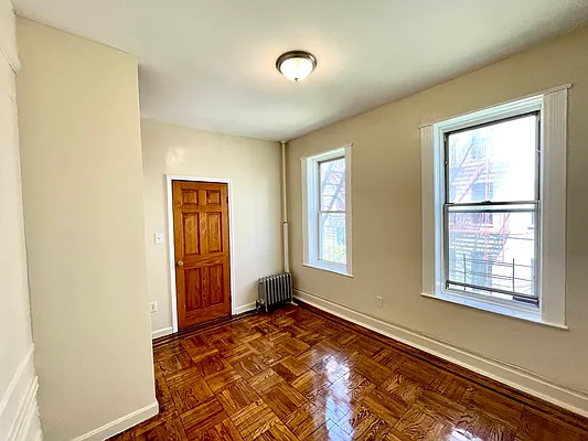 Rented by Pear NYC LLC | media 24