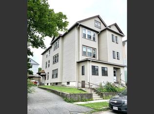 10 N Woodford St APT 1, Worcester, MA 01604