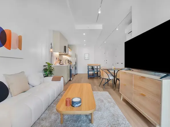 16 West Street image 9 of 37